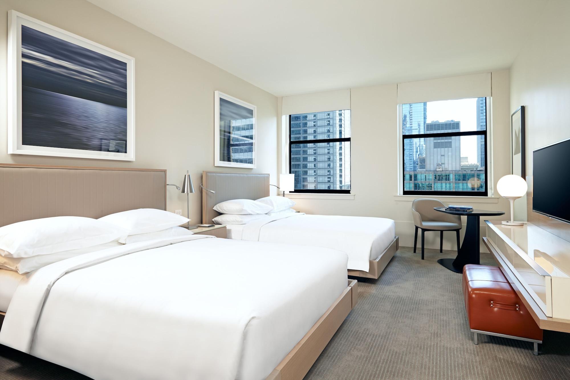 Hyatt Centric The Loop Chicago Hotel Exterior photo
