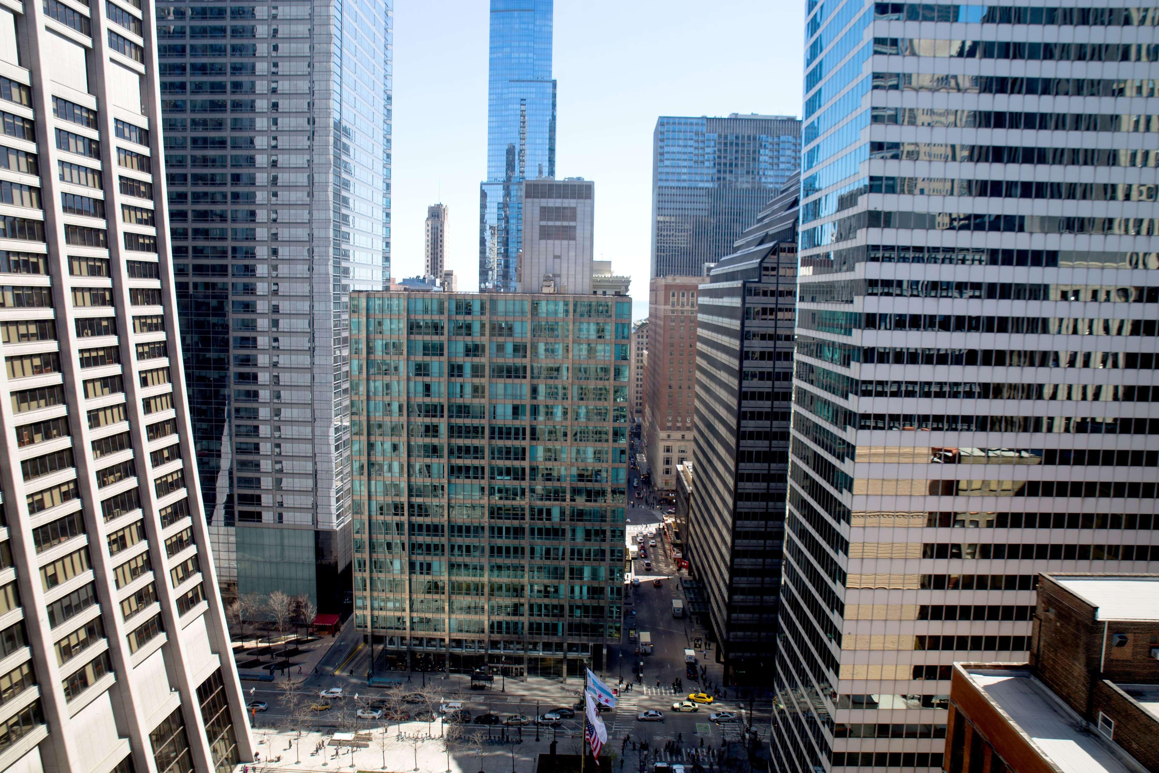 Hyatt Centric The Loop Chicago Hotel Exterior photo