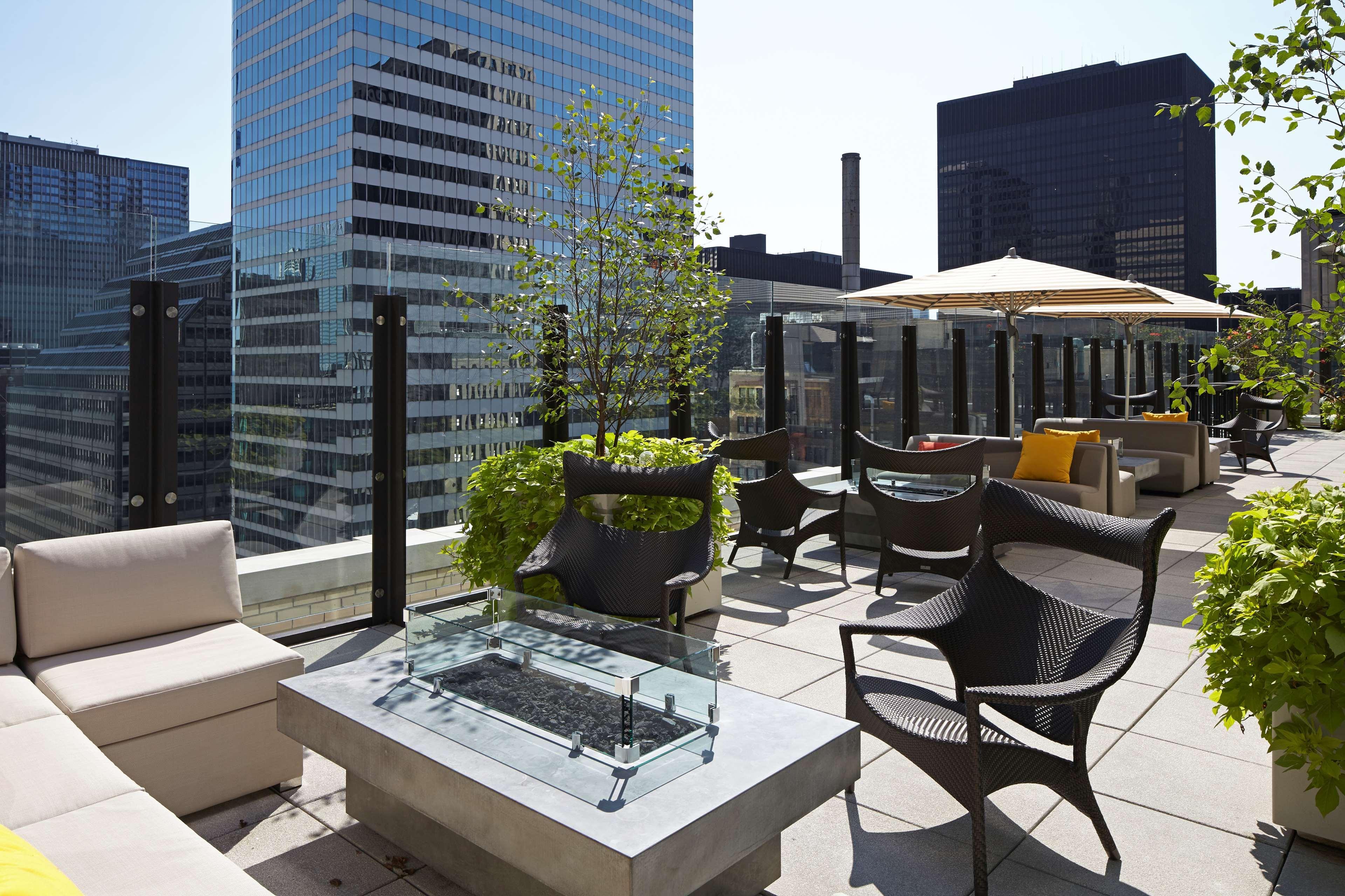 Hyatt Centric The Loop Chicago Hotel Exterior photo