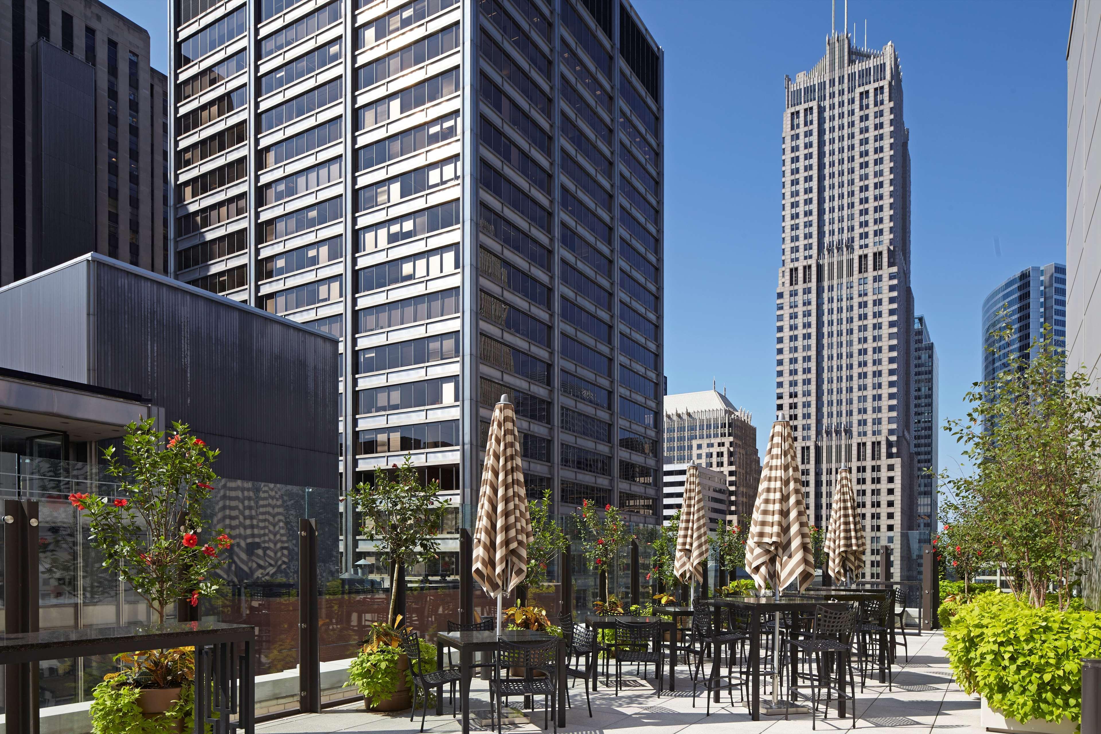 Hyatt Centric The Loop Chicago Hotel Exterior photo