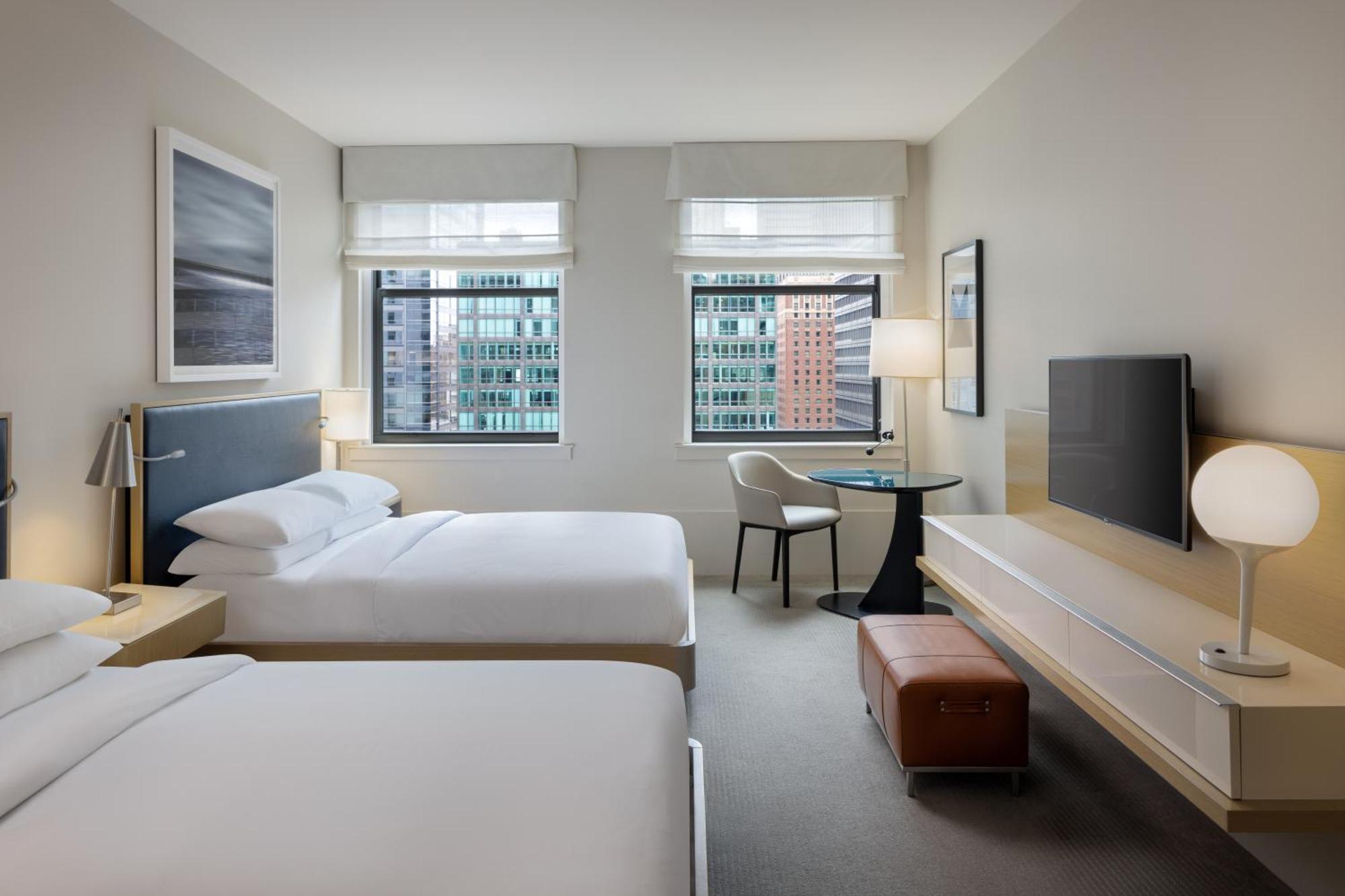 Hyatt Centric The Loop Chicago Hotel Exterior photo