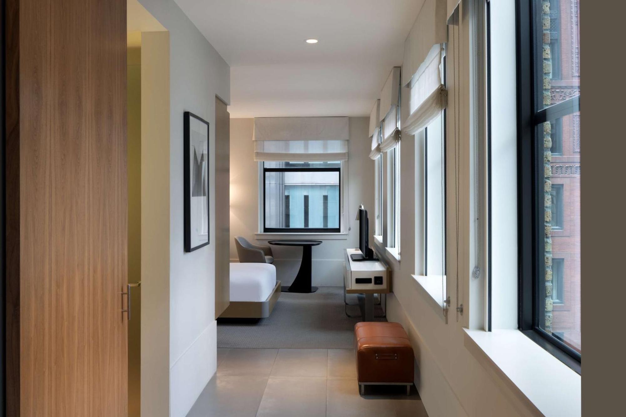 Hyatt Centric The Loop Chicago Hotel Exterior photo