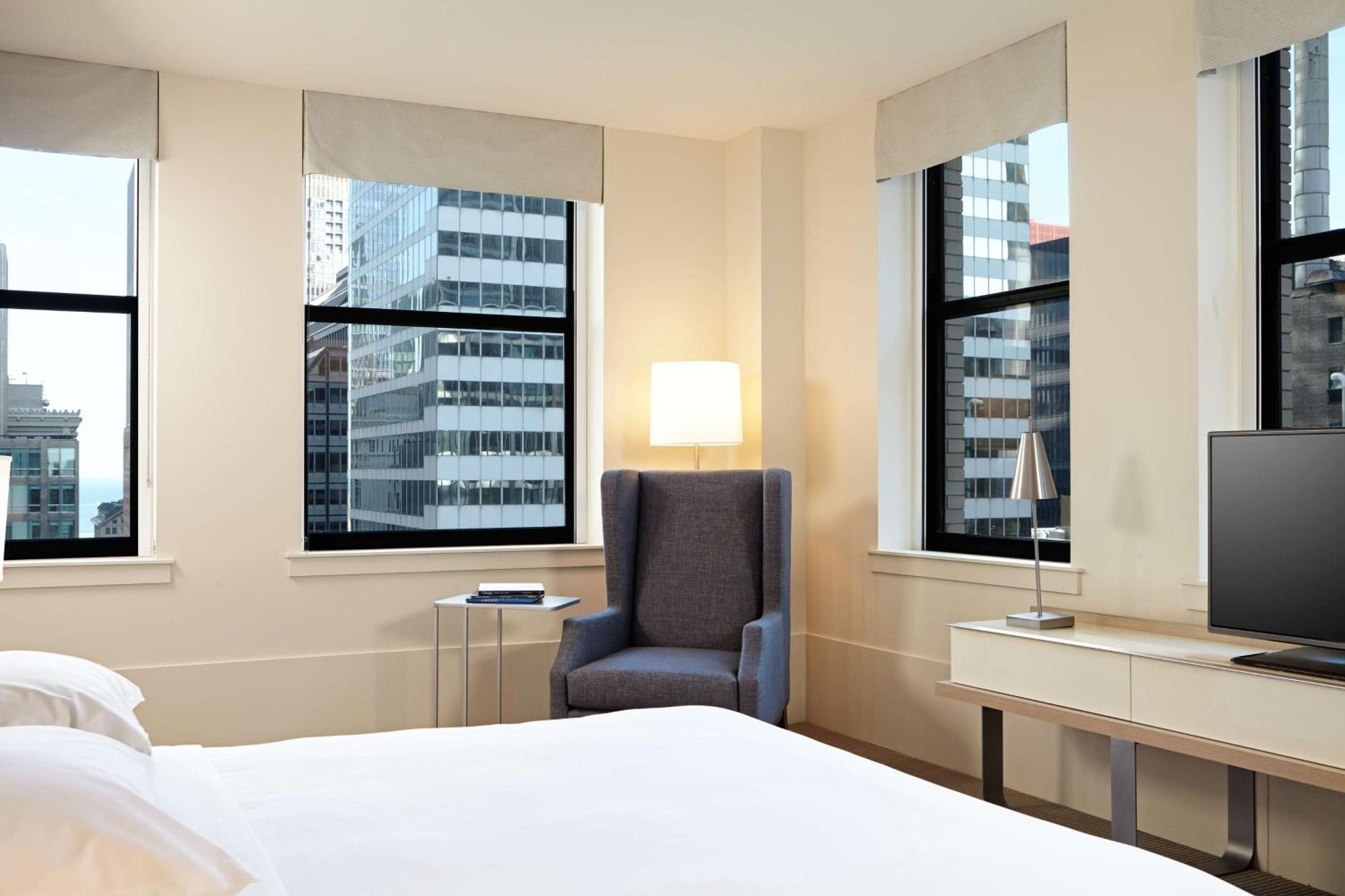 Hyatt Centric The Loop Chicago Hotel Exterior photo